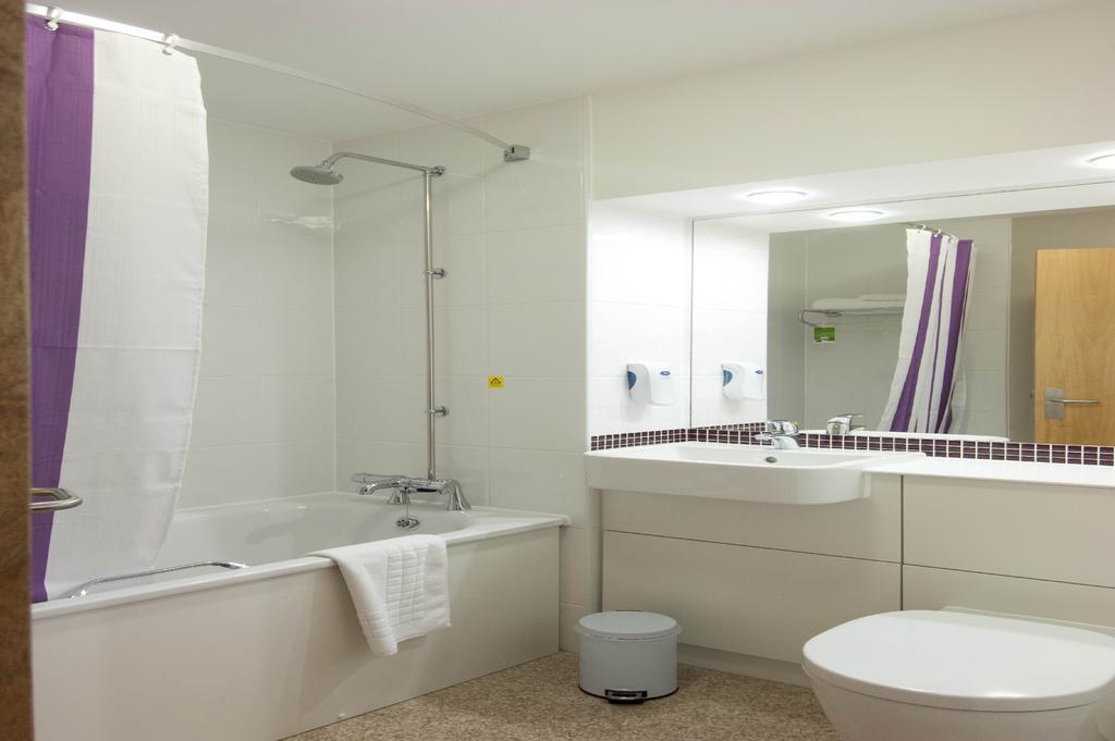 Premier Inn Kendal Central المظهر الخارجي الصورة