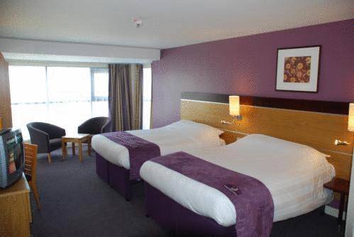 Premier Inn Kendal Central الغرفة الصورة